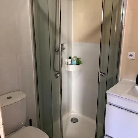 Sunny Two Bedroom Apartamento Lisboa